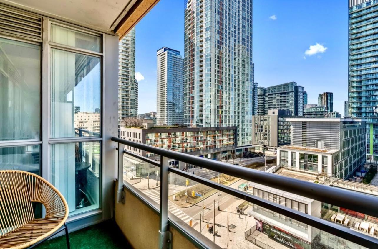 Cozy Condo Downtown Toronto Exterior foto